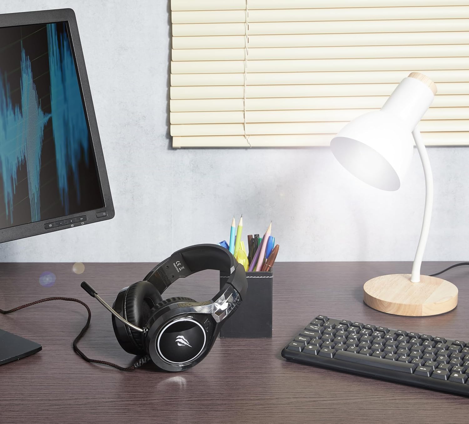 Havit Headphone Fone de Ouvido H2232d, Gamer, Iluminação RGB, com Microfone, Falante de 50mm, Conector 3.5mm, HAVIT, HV-H2232d, Cabo USB para Iluminação